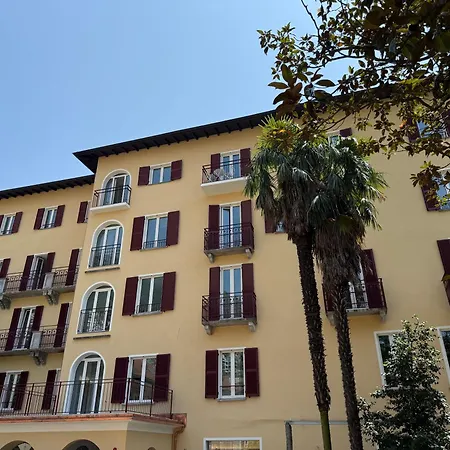 Aparthotel Schloss *