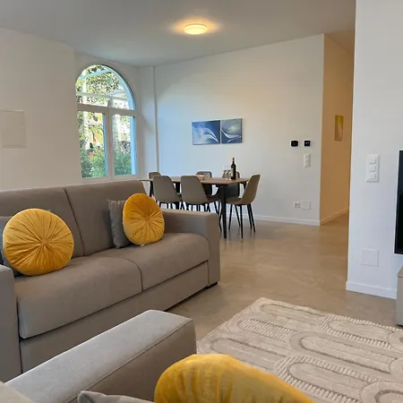 Schloss Locarno - Suites&Apartments Apartahotel Locarno