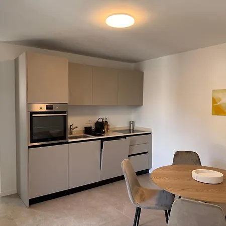 Schloss Locarno - Suites&Apartments Apartahotel Locarno