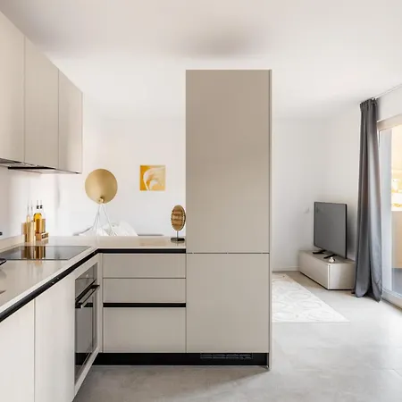 Schloss - & Aparthotel Locarno