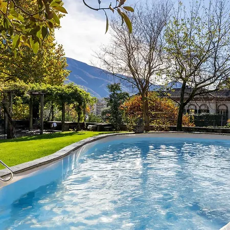 Aparthotel Schloss - &