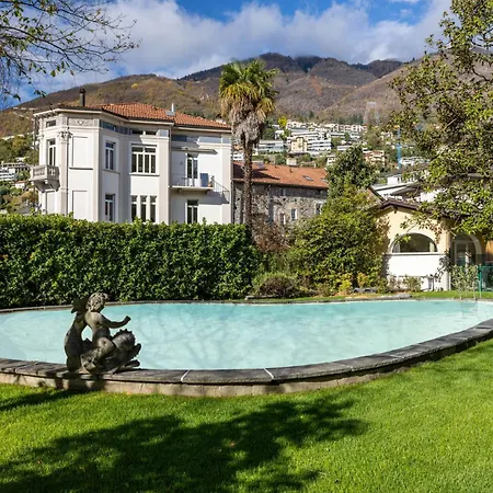 Schloss - & Aparthotel 4*