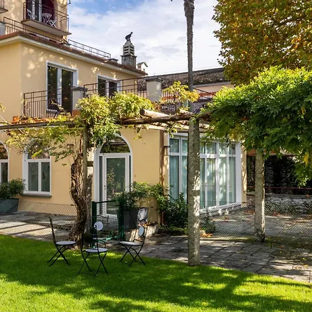 Schloss - & Aparthotel Locarno