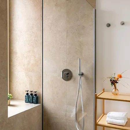 Aparthotel Schloss - &