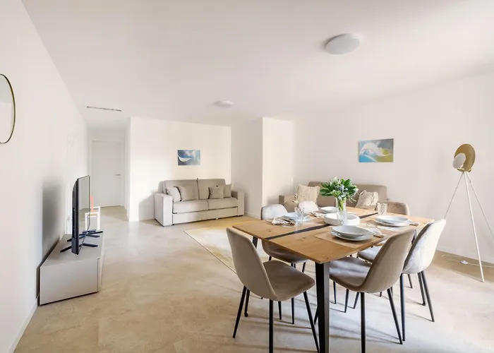 Schloss - & 아파트호텔 4*