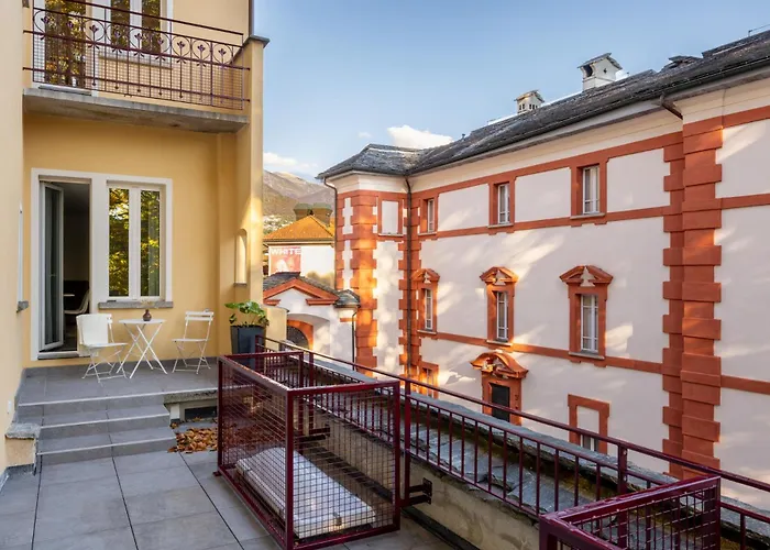 Schloss - & Apart-hotel