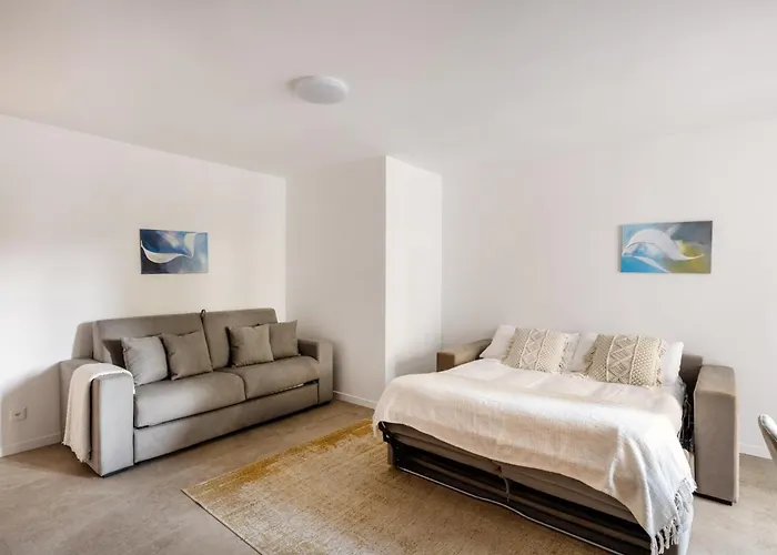 Schloss - & Apart-hotel Locarno