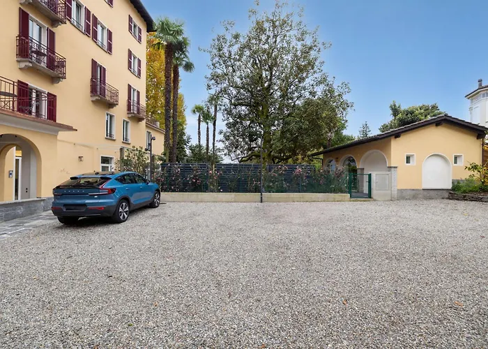 Apart-hotel Schloss - & 4*