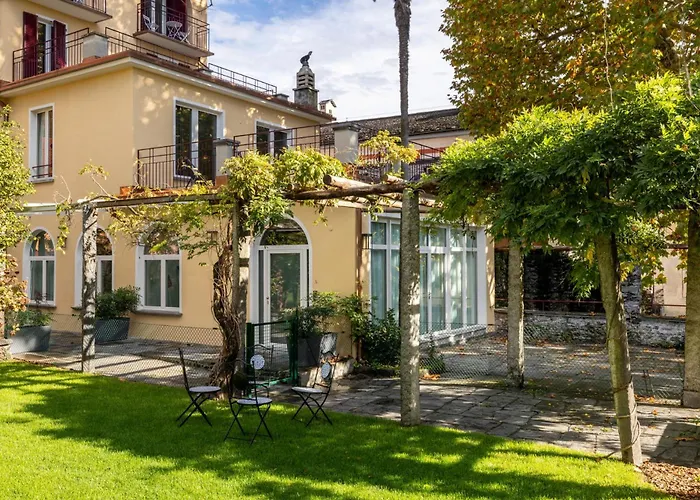 Schloss - & Aparthotel Locarno