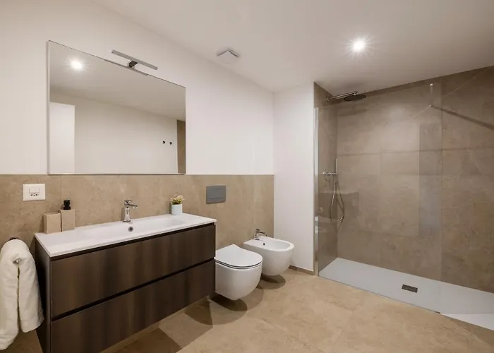 Schloss - & Локарно