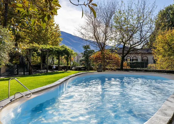 Апарт-отель Schloss - &